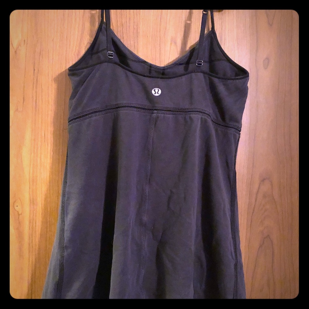 Lulu lemon tank